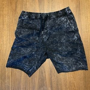 Zanerobe men’s black acid wash Sureshot denim shorts